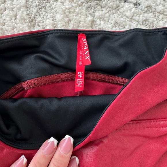 Spanx Faux Leather Leggings - Picture 5 of 5